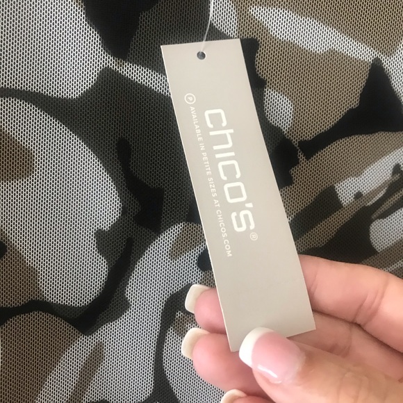CHICO’S Perfect Camo Mesh Tank NWT! - Picture 6 of 11